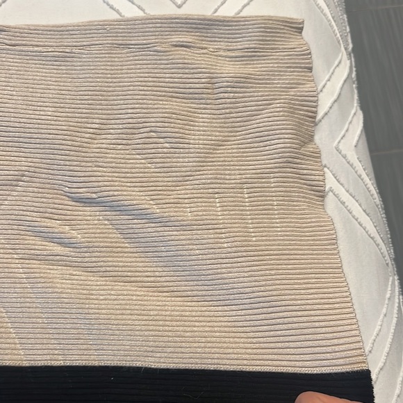 YAL womens two colored sweater size XL - Picture 9 of 13